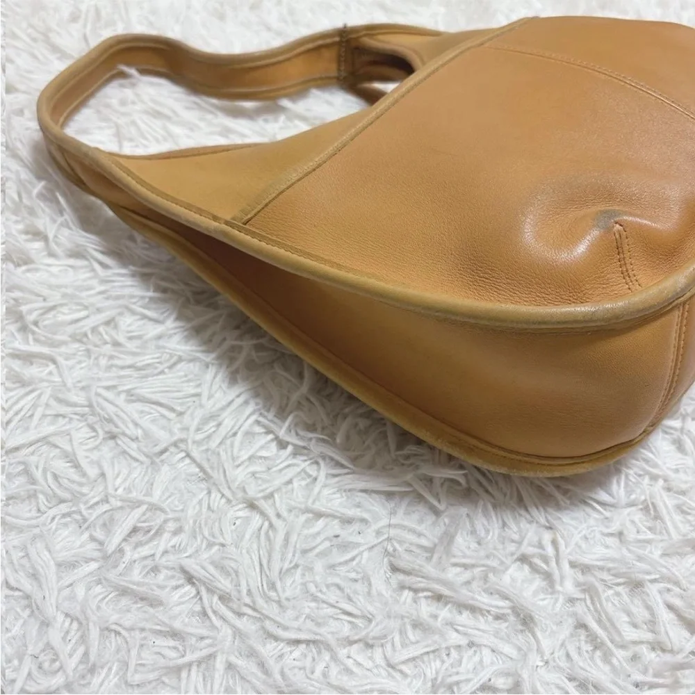 Coach Caramel Leather Hobo Bag - Picture 3 of 13